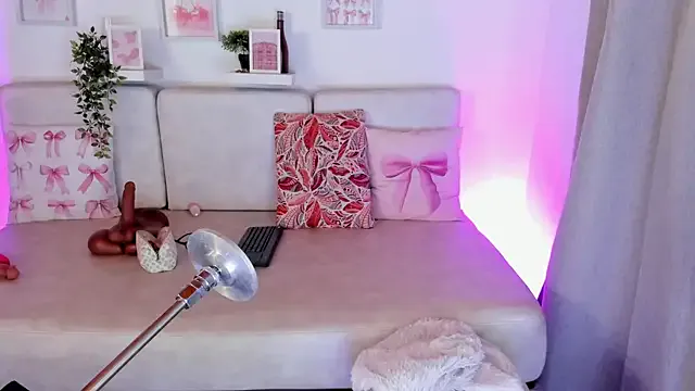 Malka_Burning — PLUG LIGHT PUSSY PLAY <3