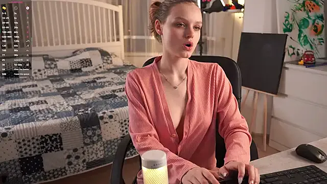 MandaReh — sexually squeeze breasts + close up