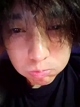 MANZ35 — Freechat on StripChat