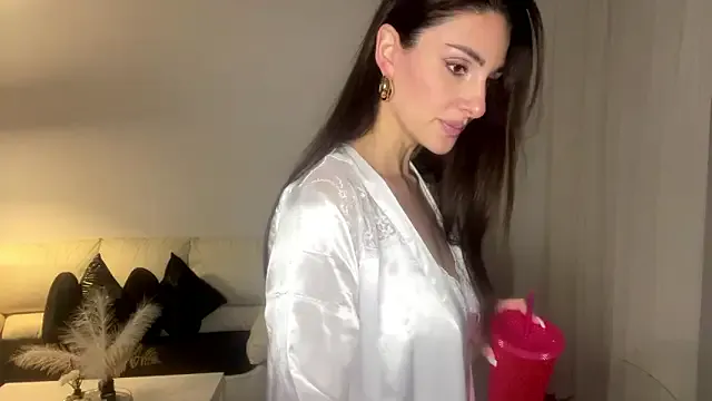 MargotDeVille — you like my body