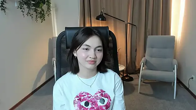 MargyBreiter — start day with cute kisses
