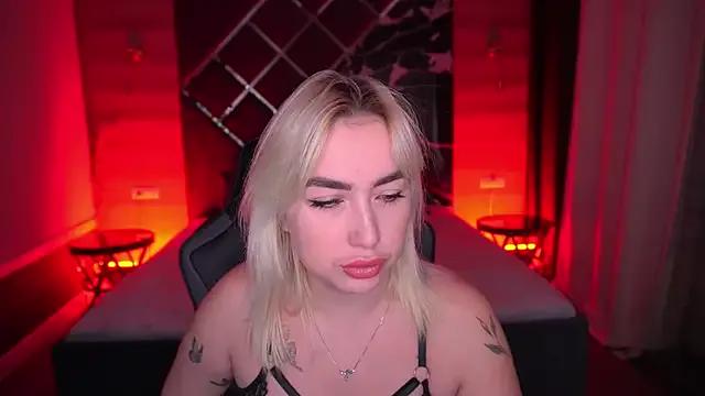 MariellaVi — Freechat on StripChat