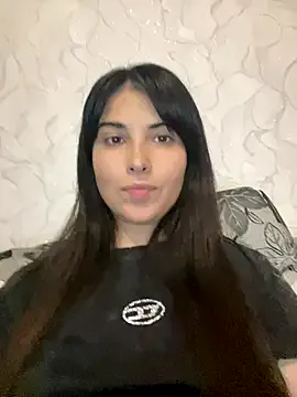 Marina_Edwards — Make me wet pls 