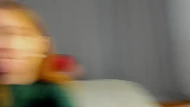 MarindaRuud — Showing my heart with fingers for you <3