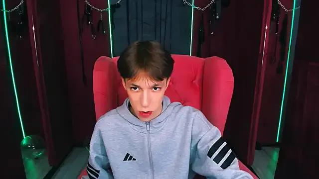 StripChat MarkBranston is Freechat MarkBranston — cum show