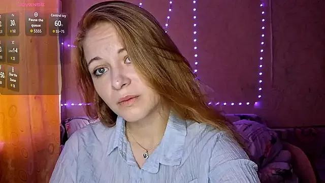 StripChat Marry_Wild is Freechat Marry_Wild — smile