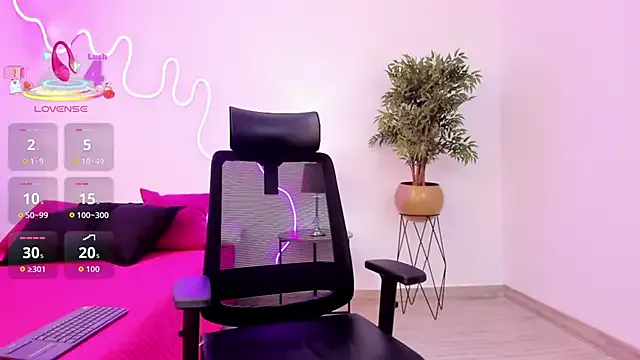 MARTINA_SMITH01 — Show tits 
