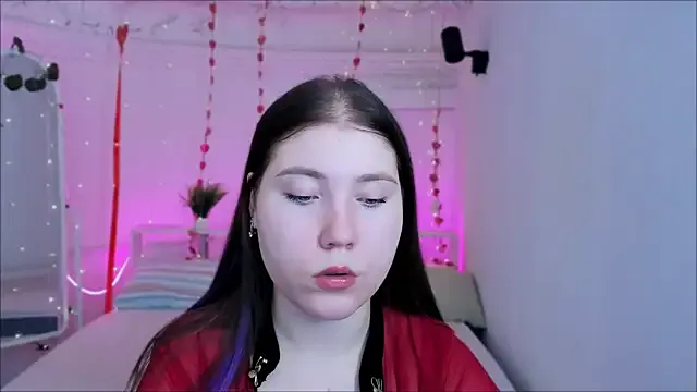 Mary_Dollie — Tease hips and touch