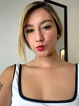 MaryDeniro — Remove the pantys for my Mary 