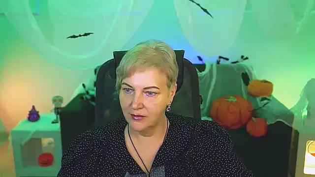 MaryMogan — The couch show