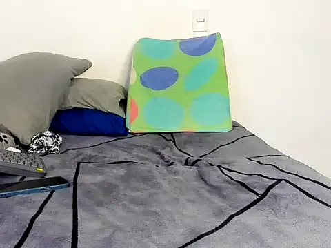 Master_Leonardo — Master's cum show