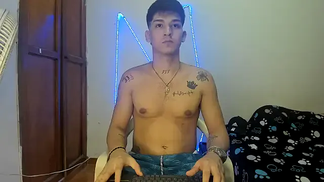 MasterSEX420 — worship my body and my big cock little