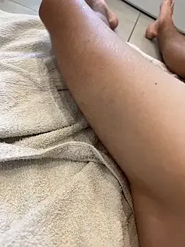 MATHIEyz — Ejaculation ventre