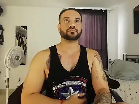 matt_cooper02 — Cum show....and eat milk