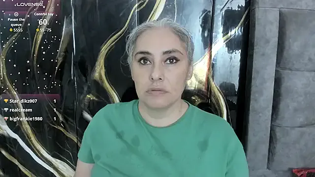 mature_gold — squirt