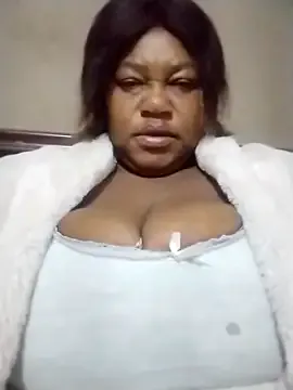 MATUREBUSSTY — Freechat on StripChat