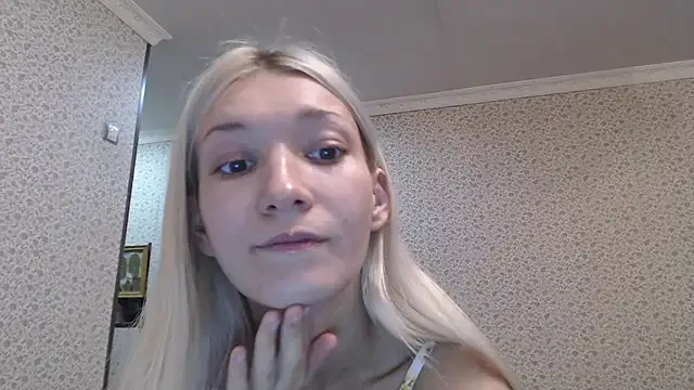 maybe_doll — Suck dildo mmm
