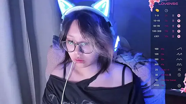 maydaykimmy — 20 buttspanks <3