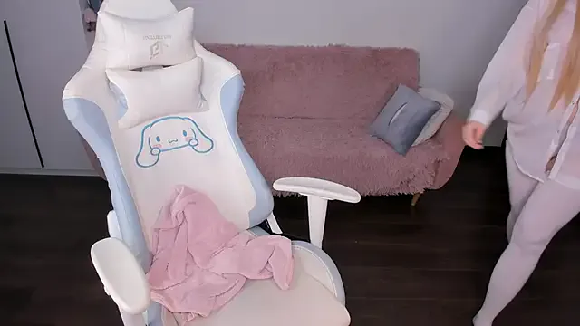 mayyacozyy — DILDO PUSSY + CUM SHOW