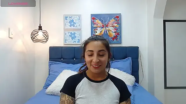 mazekin_a — Total nudity