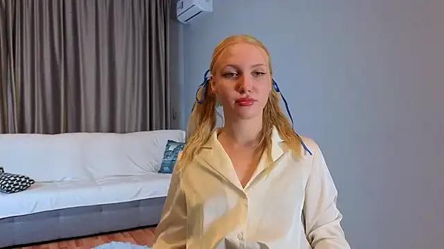 mcdony — giving a sensual ass massage,  close-up