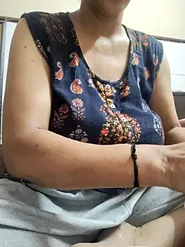 meenu_bhabhi547 — Nude boobs