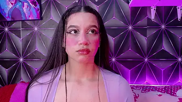 Megan_Luxe — anal fuck machine