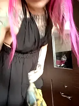 Meganhynde — off dress