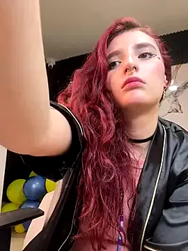 Megann_19_ — show ass+oil+hard slap