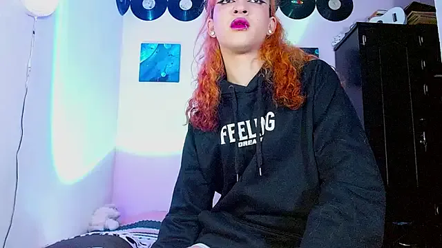 meghan_devil_ — Make me sweat