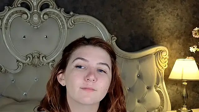 Melanie_Stoun — There is only one way to see me cum!