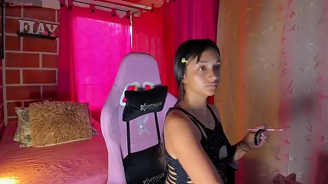 StripChat MelanyOconner is Freechat MelanyOconner — REMOVE CLOTHES +MASTURBARTE WITH ME