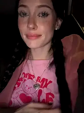 Melissa_crazy — SPREAD PUSSY WIDE IN THE SUPERMARKET!!!