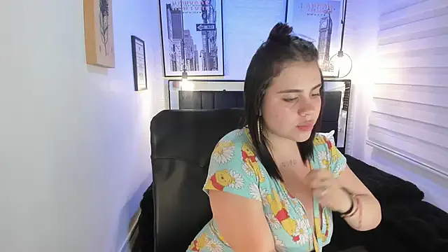 melodih_tk — play pussy + ride dildo