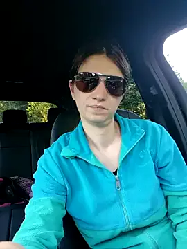 Mercedeswoman8 — Dildo+ video