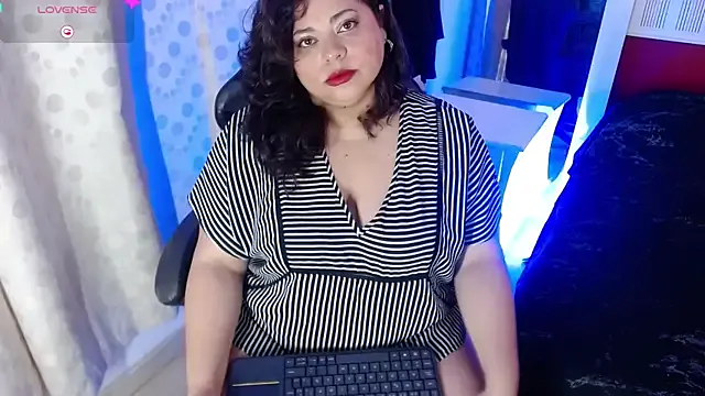 merly_chica — squirt in pvt 