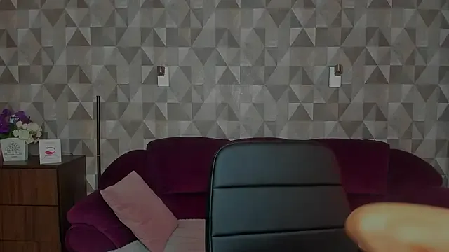 MeryMidnight — Freechat on StripChat