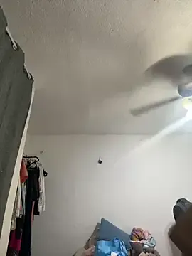 Mia-miauuuuu — Show tits 