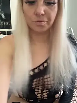 MIA-XXX — Lets have a nice pleasure 