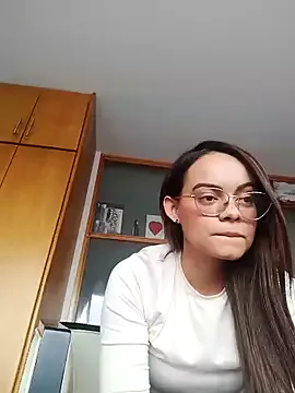 Mia_469 — spank assx10