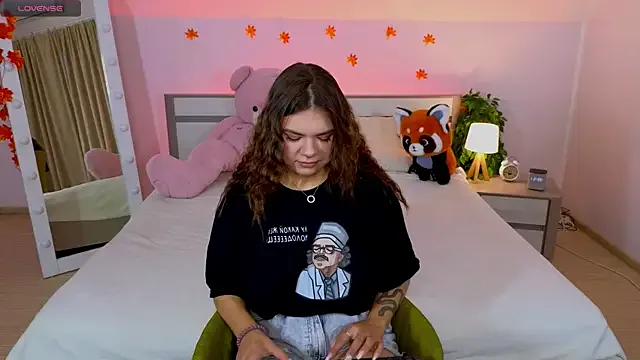 Mia__Moon__ — Make your nipples hard