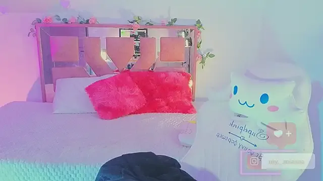 Mia_bunny15 — naked+ play whit my dildo