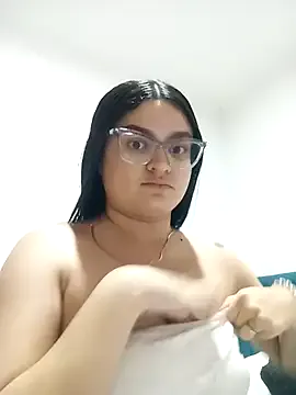 Mia_glow_ — off top