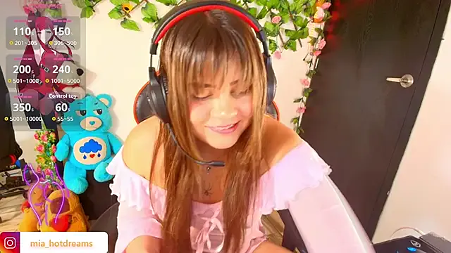 mia_hotdreams — control domi for 7 mn