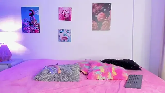 mia_purplee — 2 fingers in my ass