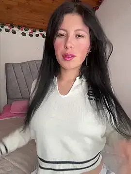 Mia_salinass — Spit  tits 1 min best tipper