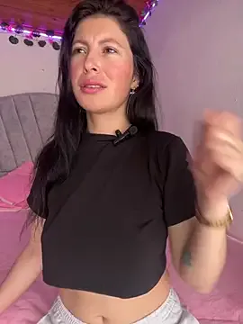 Mia_salinass — topples 1 min best tipper