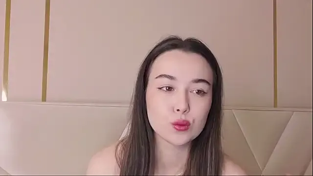 MiaMarlow — Freechat on StripChat