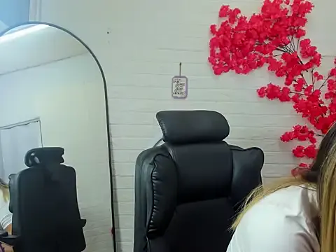 MiaStorm__ — Freechat on StripChat