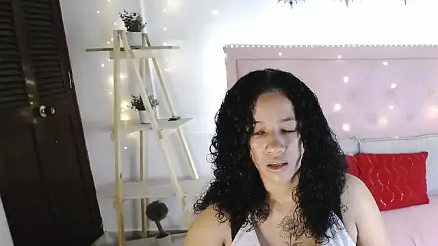 michel_rous_ — escribo tu nombre en mis tetas